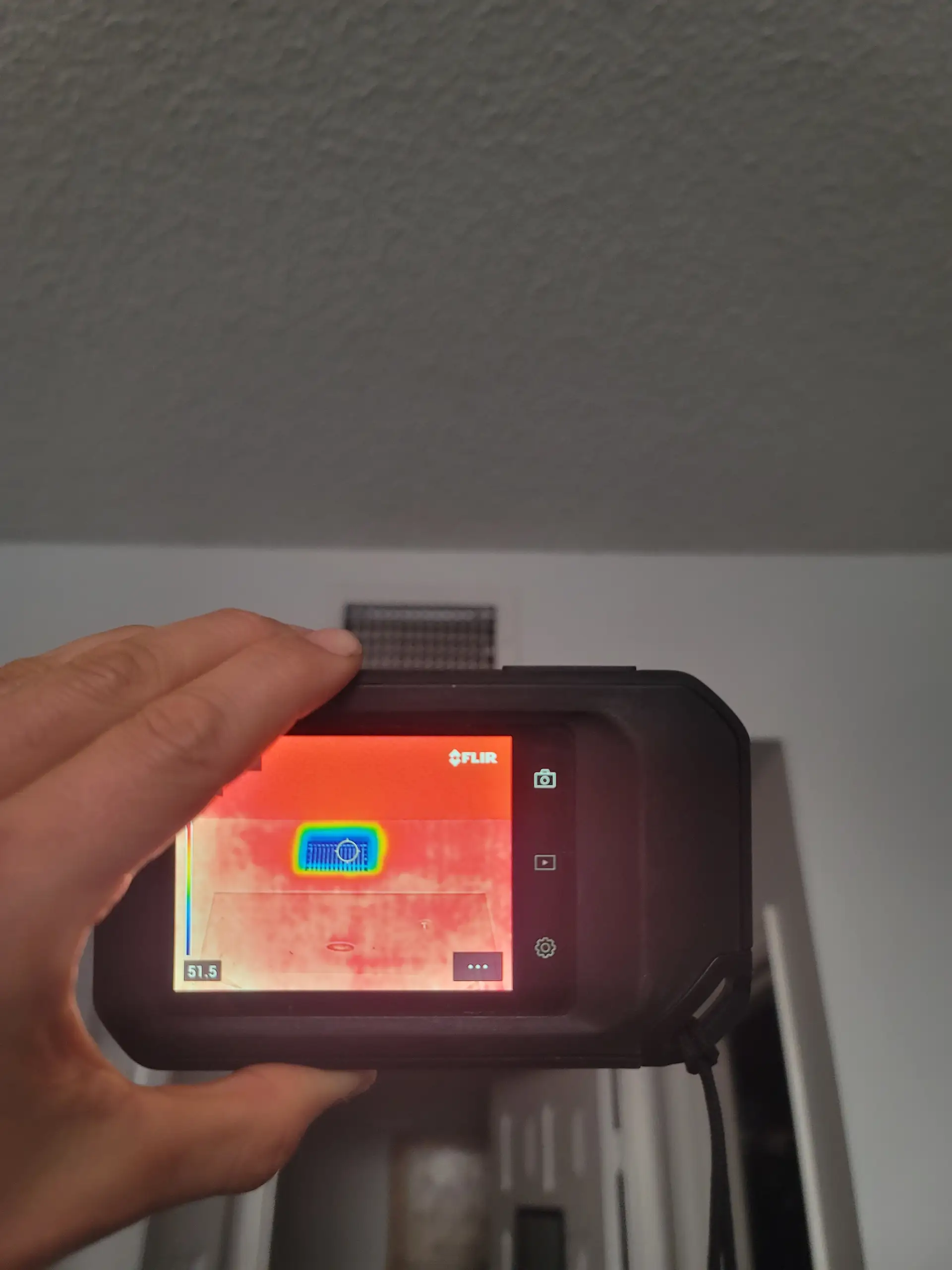 Moisture detection in HVAC vents during air quality inspection in Florida home